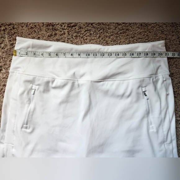 Athleta White 18" Fairway Skort 2X - Picture 12 of 13